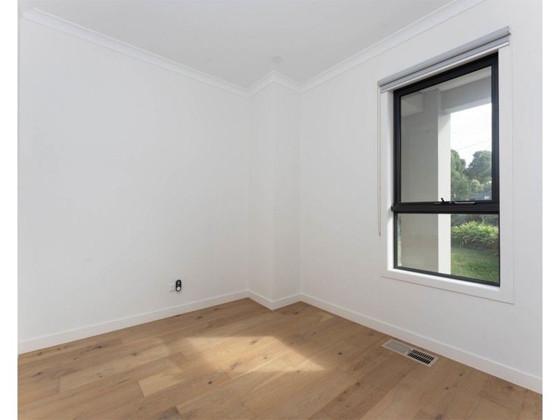 19 talbett Street, Burwood VIC 3125