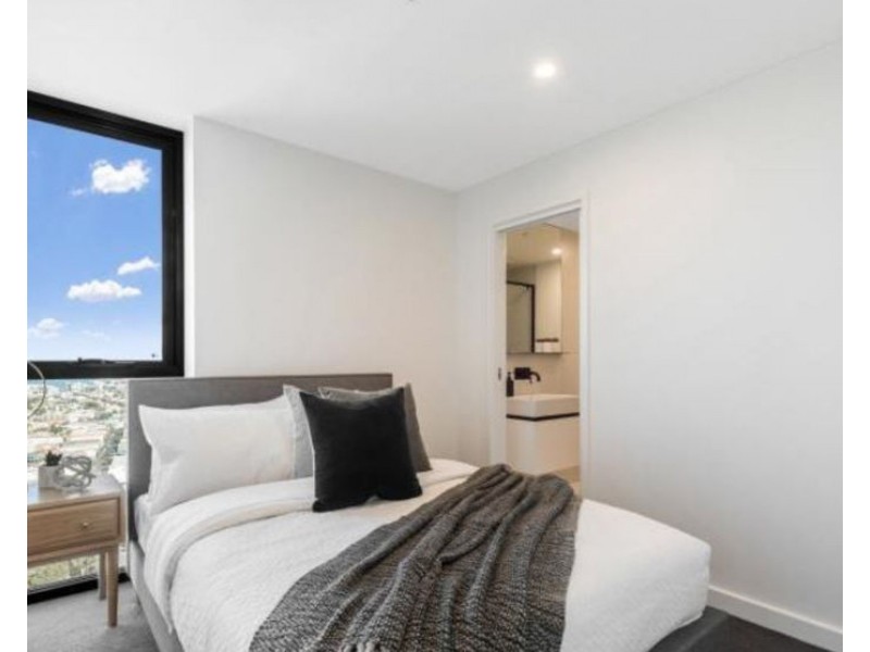 3704/63 Haig St, Southbank VIC 3006