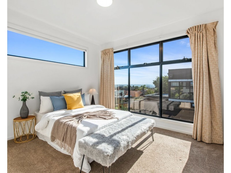 1/239 Doncaster Road, Balwyn North VIC 3104