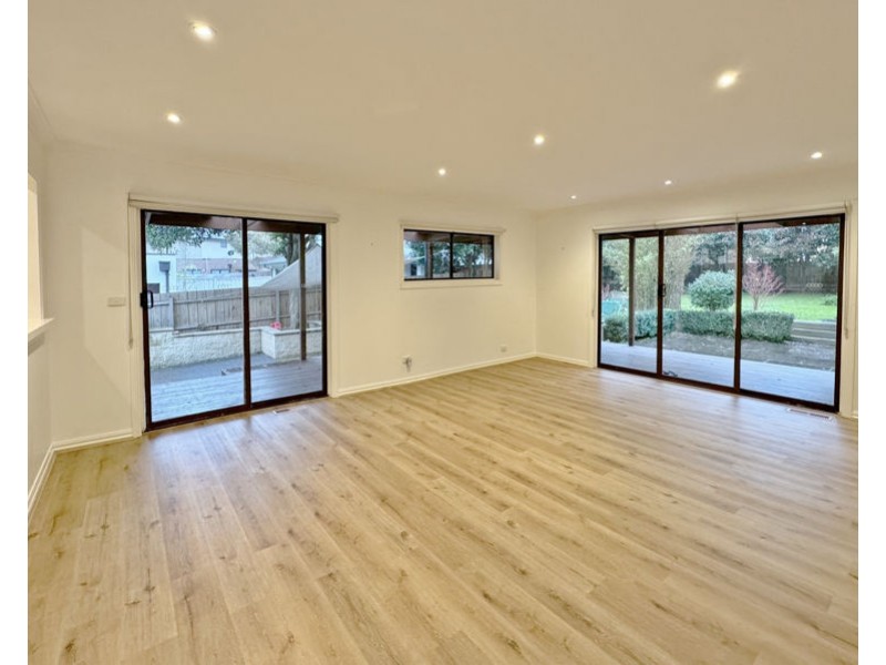 62 winbirra Parade, Ashwood VIC 3147