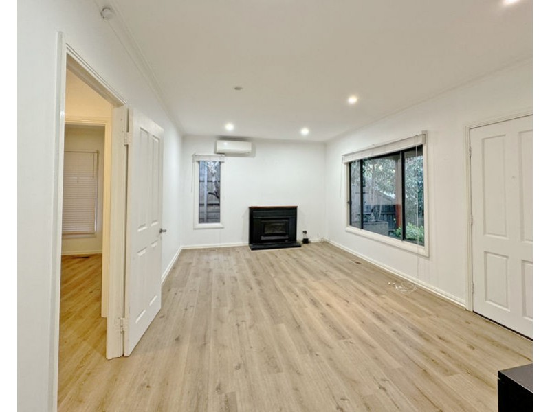 62 winbirra Parade, Ashwood VIC 3147