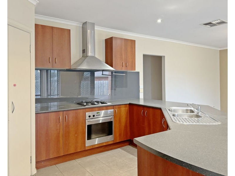 14 Dusky Crescent, Tarneit VIC 3029