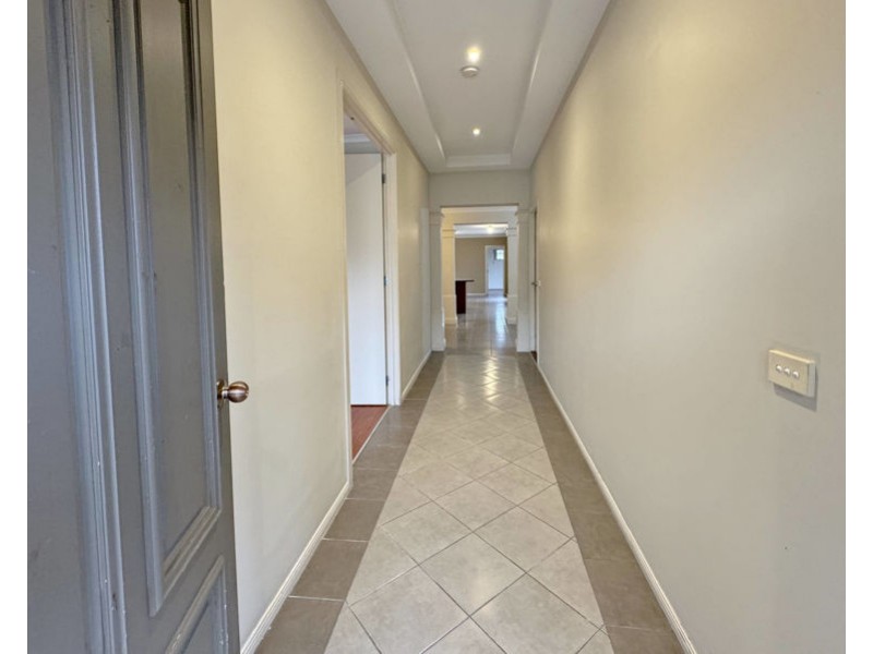 14 Dusky Crescent, Tarneit VIC 3029