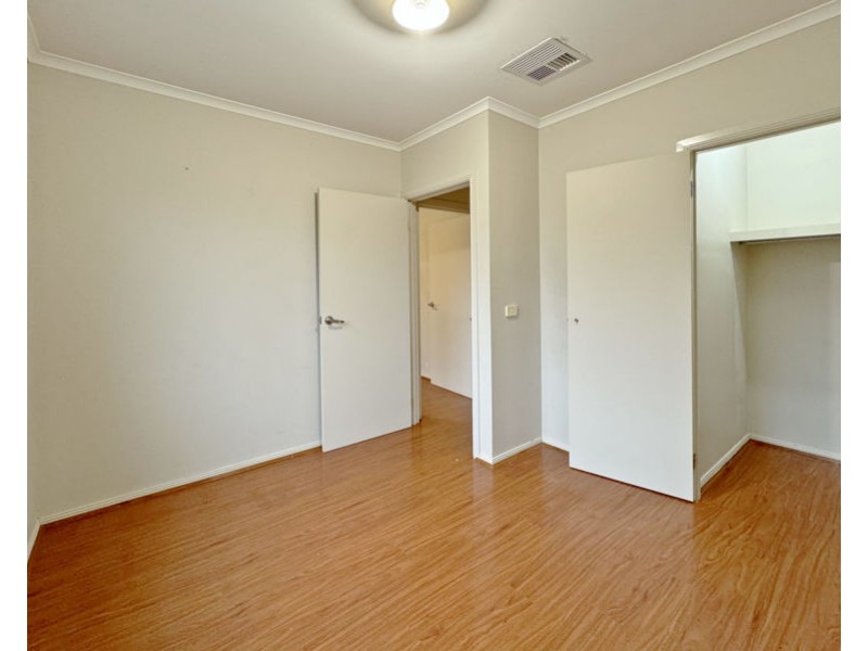 14 Dusky Crescent, Tarneit VIC 3029