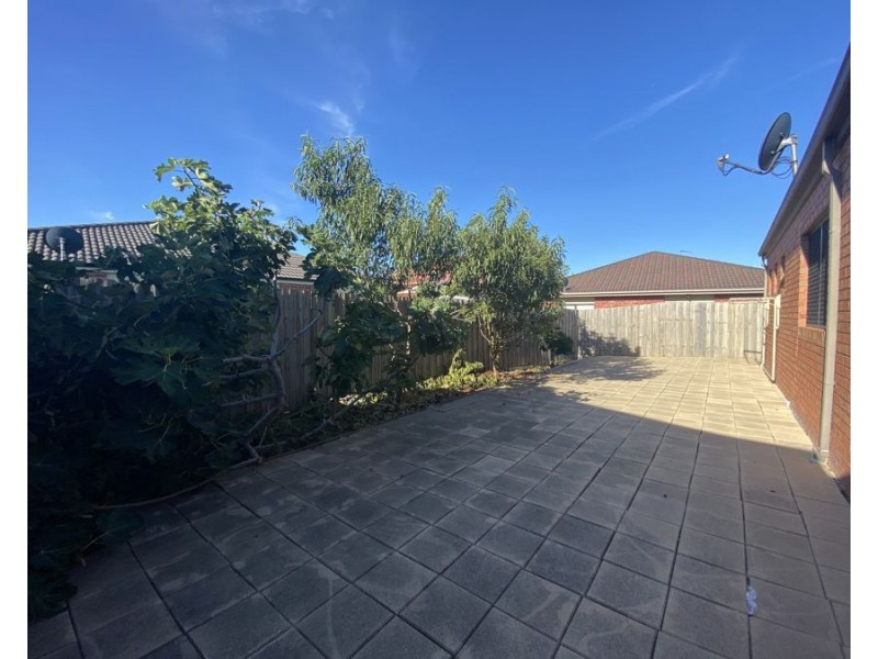 14 Dusky Crescent, Tarneit VIC 3029