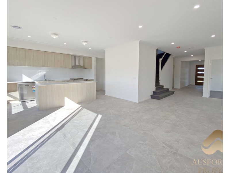 54 Europe St, Truganina VIC 3029
