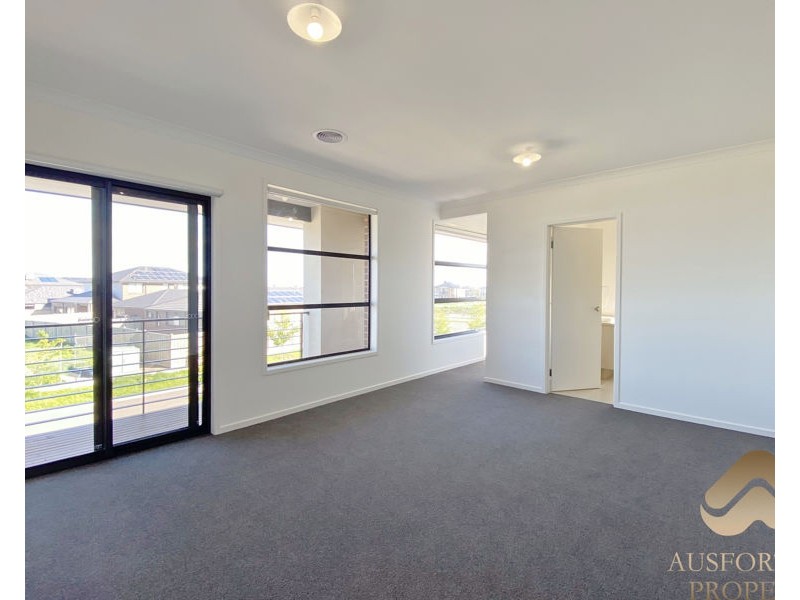 54 Europe St, Truganina VIC 3029