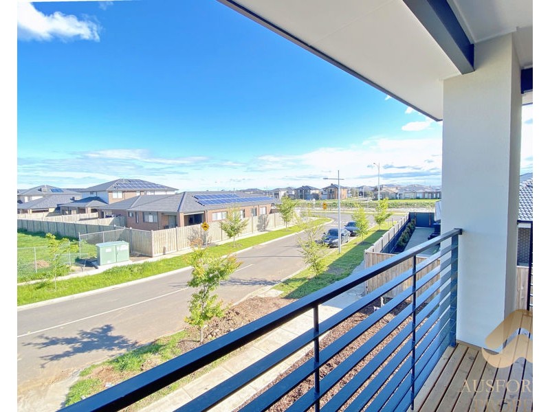 54 Europe St, Truganina VIC 3029