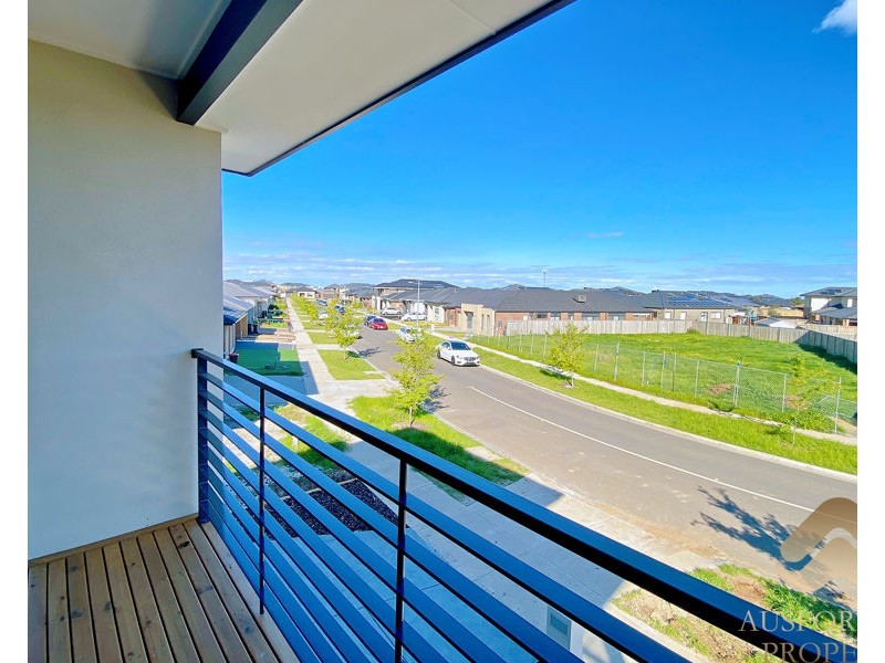 54 Europe St, Truganina VIC 3029