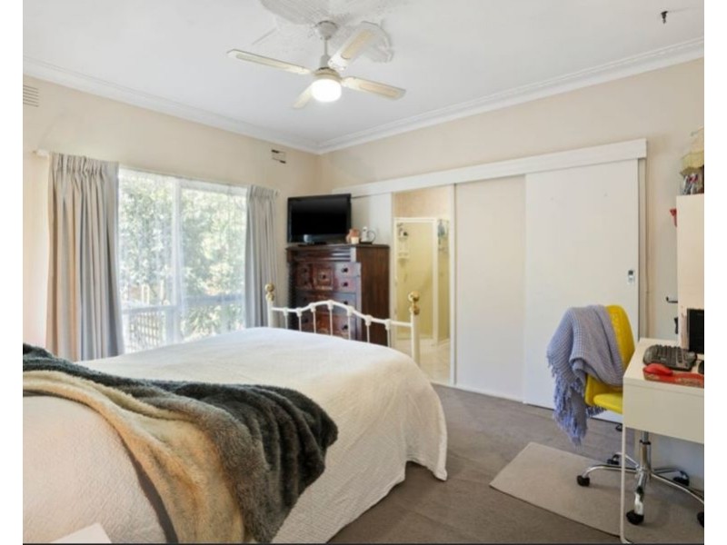 Ferntree Gully VIC 3156