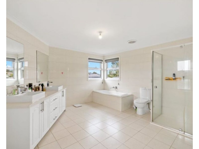 108B Weeden Drive, Vermont South VIC 3133