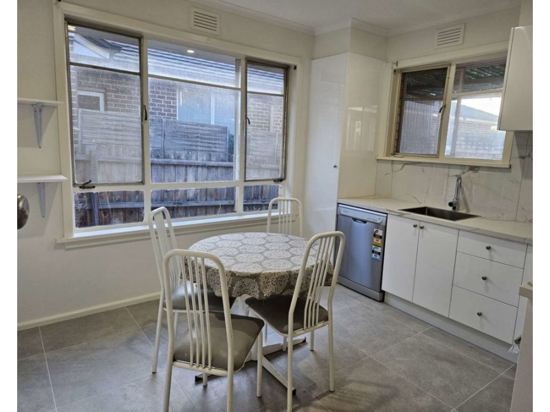 75 Vanbrook St, Forest Hill VIC 3131