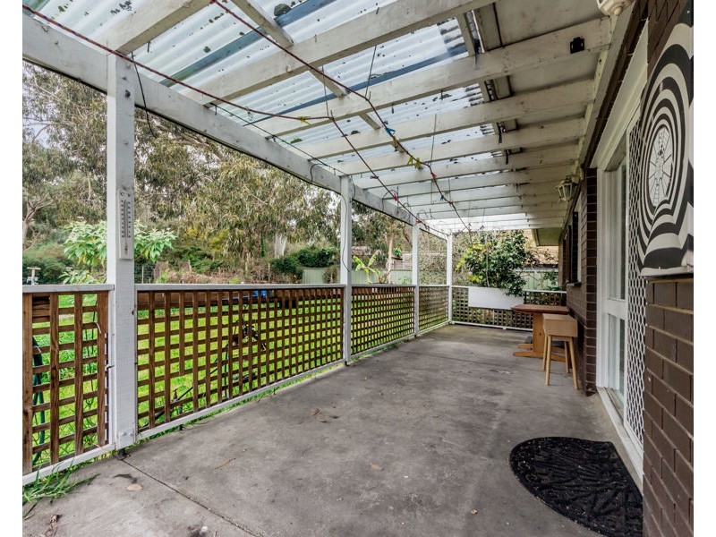5 Glenfern Road, Ferntree Gully VIC 3156