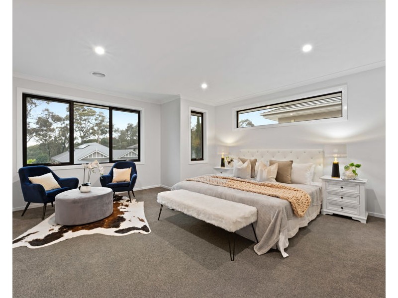 32 Wellard Road, Box Hill South VIC 3128