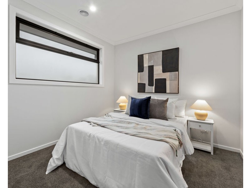 32 Wellard Road, Box Hill South VIC 3128