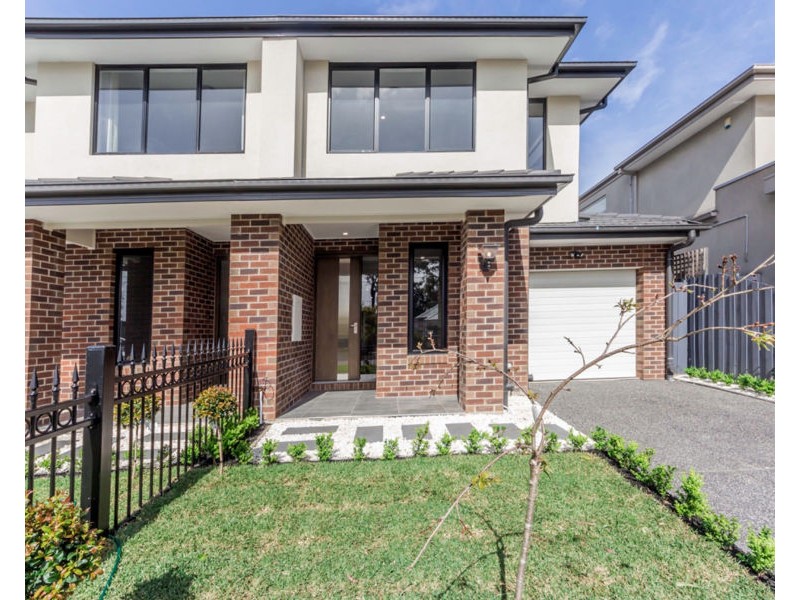 32 Wellard Road, Box Hill South VIC 3128