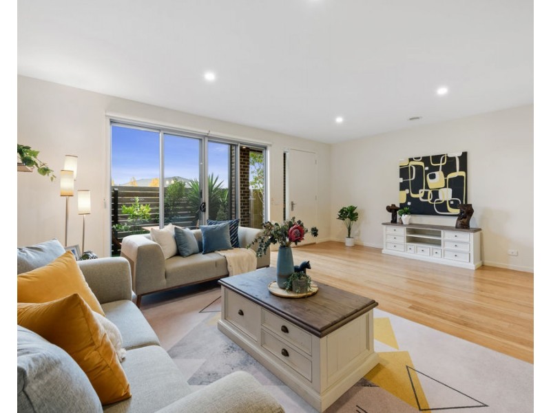 125 Bunjil Way, Knoxfield VIC 3180