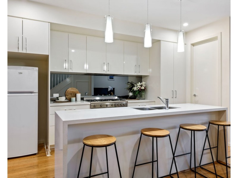 125 Bunjil Way, Knoxfield VIC 3180