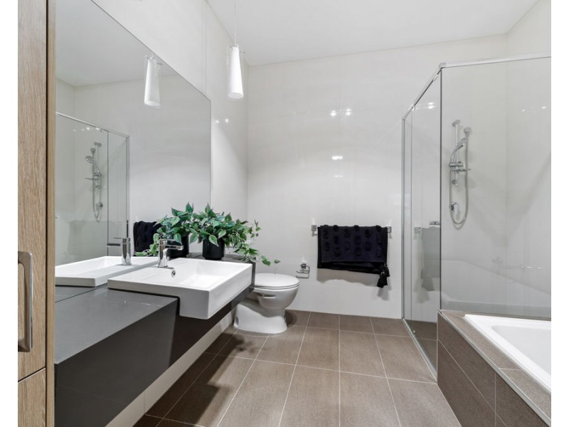 125 Bunjil Way, Knoxfield VIC 3180
