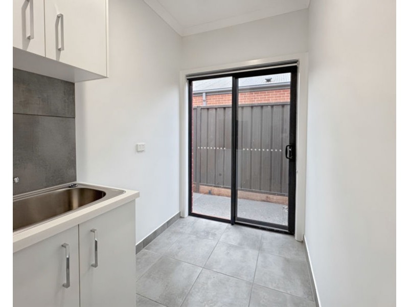 6 Celestial Circuit, Tarneit VIC 3029