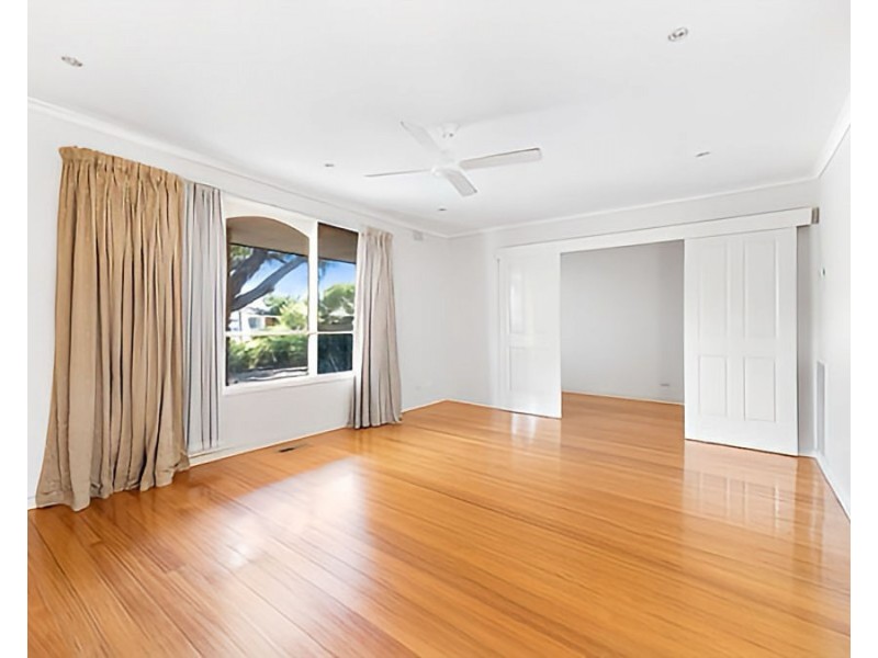 1 Ashton Road, Ferntree Gully VIC 3156