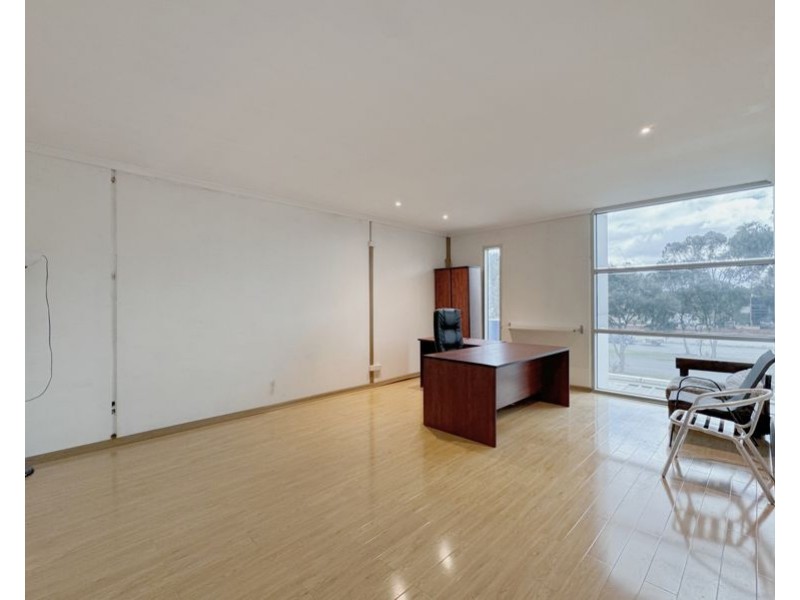 unit5/180 Fairbairn Road, Sunshine West VIC 3020