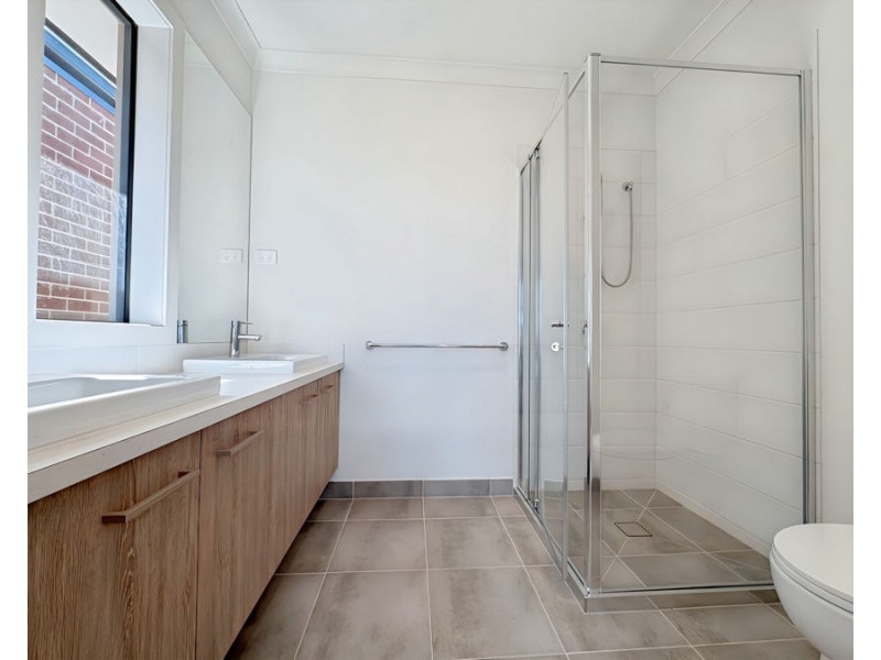 16 Kobi Street, Tarneit VIC 3029