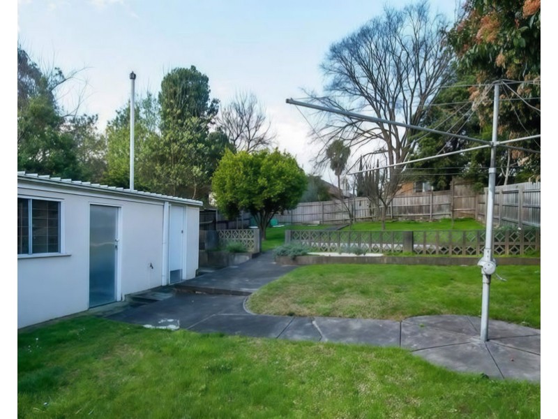 33 Macedon Avenue, Balwyn North VIC 3104