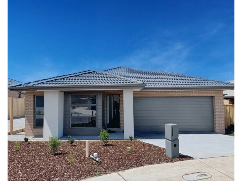 41 Allan Close, Pakenham VIC 3810