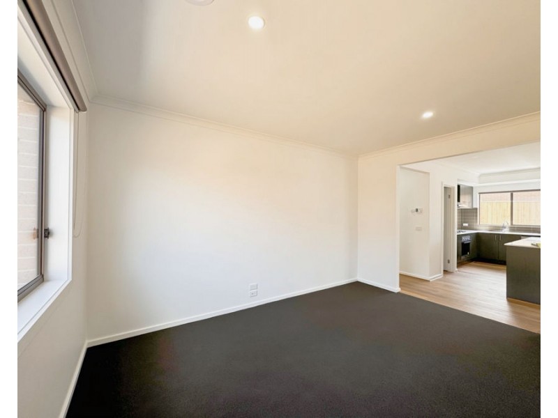 41 Allan Close, Pakenham VIC 3810