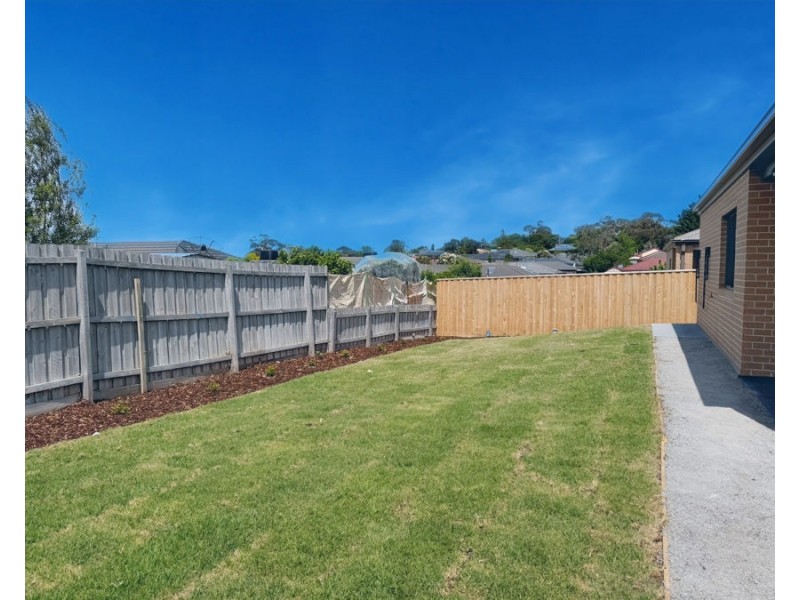 41 Allan Close, Pakenham VIC 3810