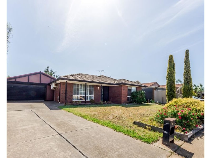 41 Trethowan Avenue, Melton West VIC 3337