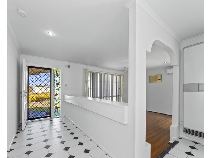 41 Trethowan Avenue, Melton West VIC 3337