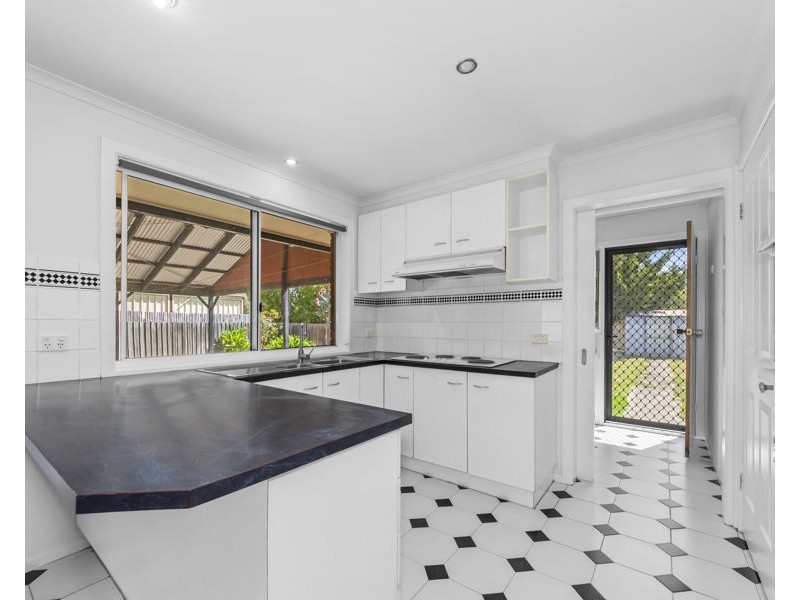 41 Trethowan Avenue, Melton West VIC 3337