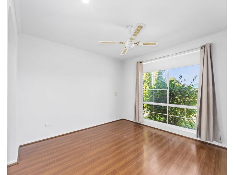 41 Trethowan Avenue, Melton West VIC 3337