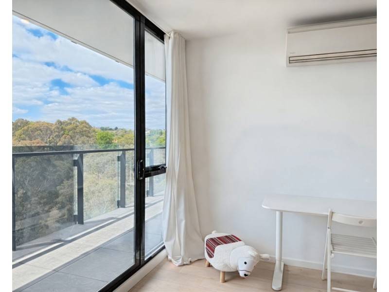 723/20 Shamrock Street, Abbotsford VIC 3067