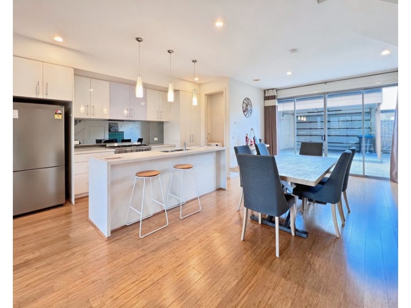 125 Bunjil Way, Knoxfield VIC 3180