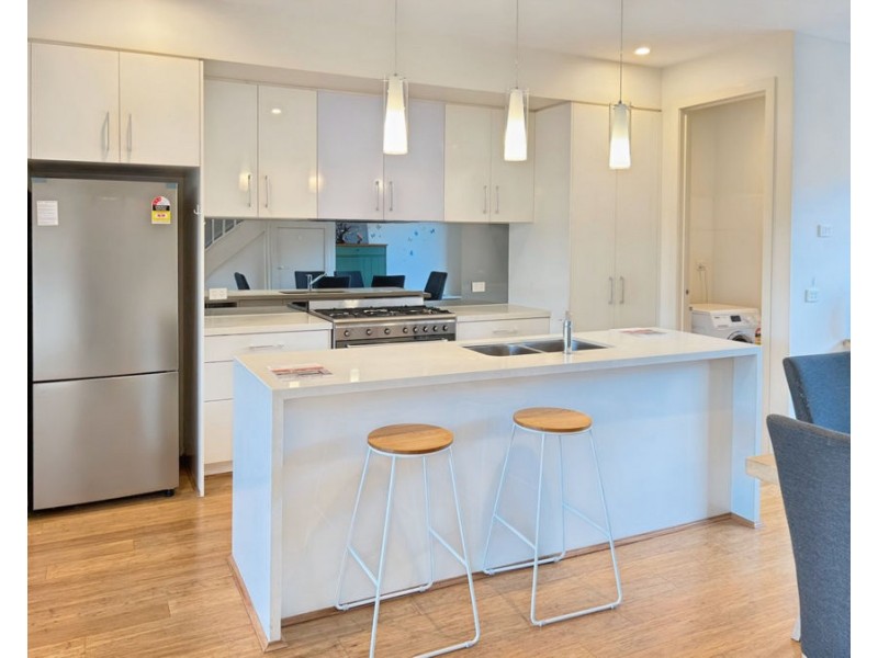 125 Bunjil Way, Knoxfield VIC 3180