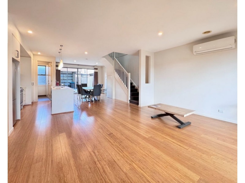 125 Bunjil Way, Knoxfield VIC 3180