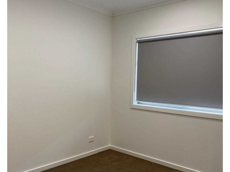 36 Hodgson Ave, Tarneit VIC 3029