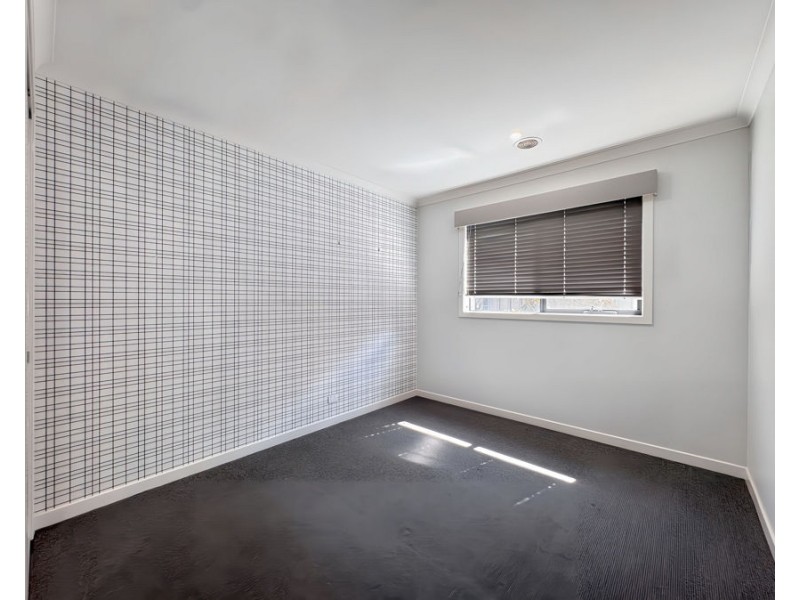 57 Whitfield Cres, Craigieburn VIC 3064