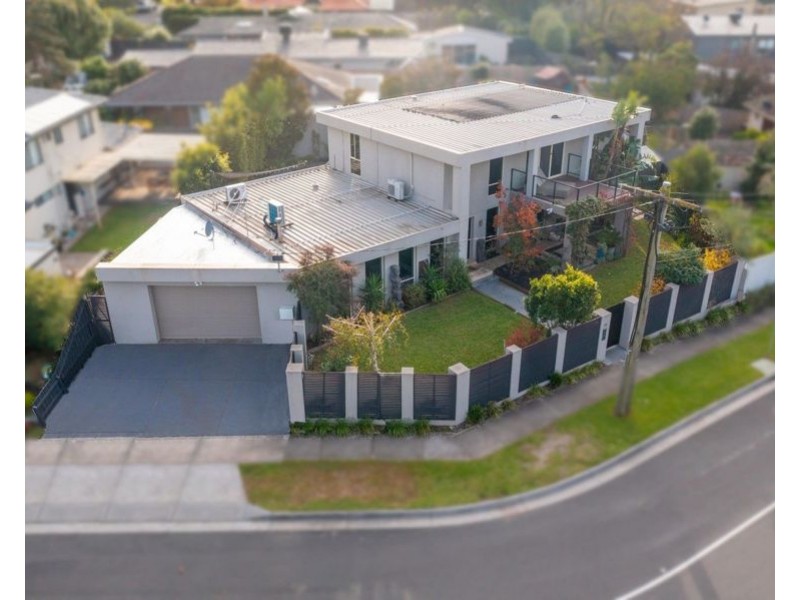 28 Plummer Avenue, Frankston South VIC 3199