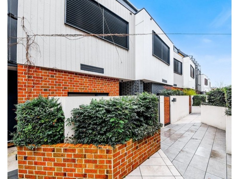 3 Adelaide Street, Mckinnon VIC 3204