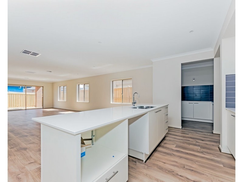 7 Yosemite Street, Point Cook VIC 3030