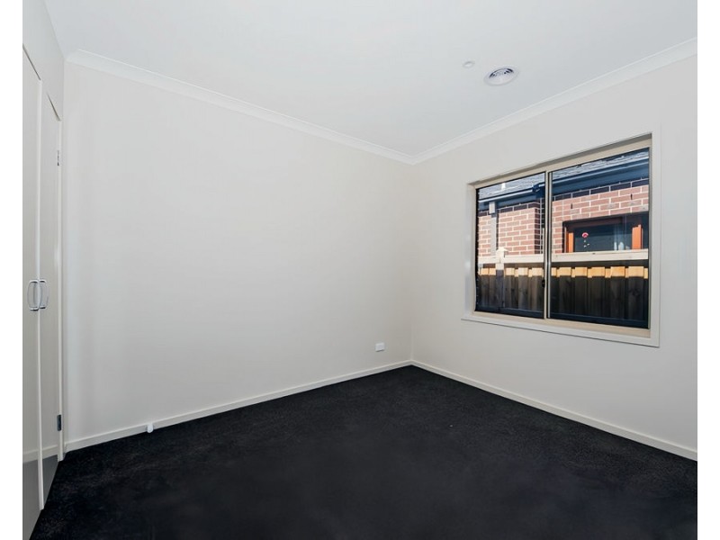 7 Yosemite Street, Point Cook VIC 3030