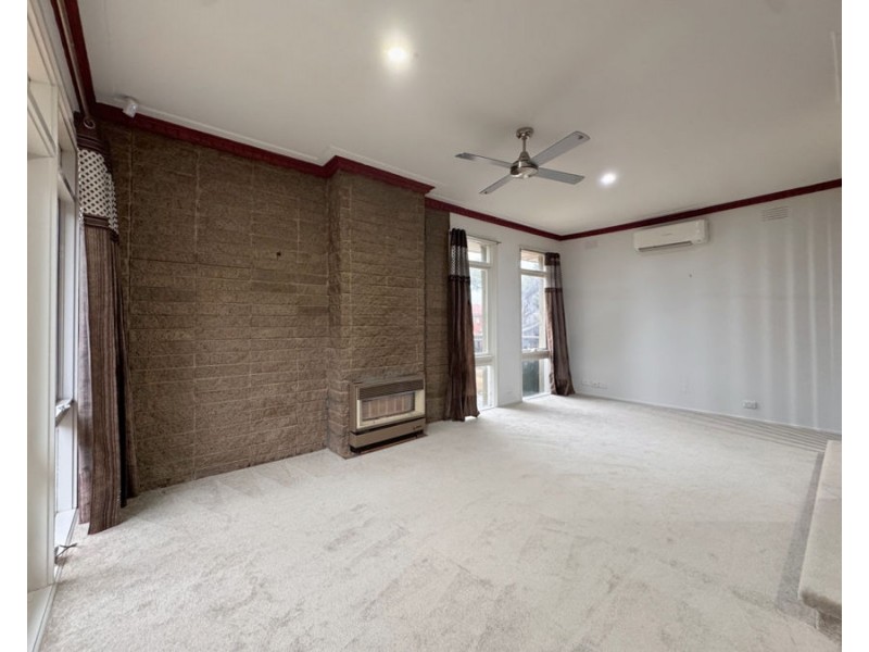 15 Kenna Drive, Lalor VIC 3075