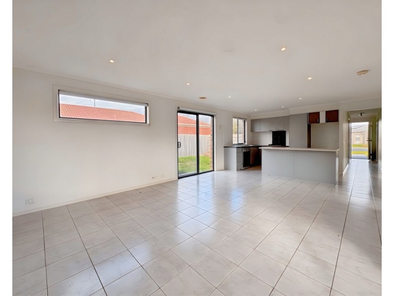 14 Andrew Road, Truganina VIC 3029