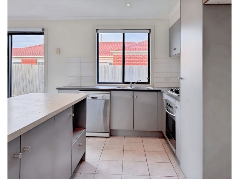 14 Andrew Road, Truganina VIC 3029