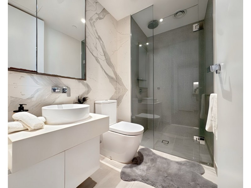 111/77 Queens Road, Melbourne VIC 3000