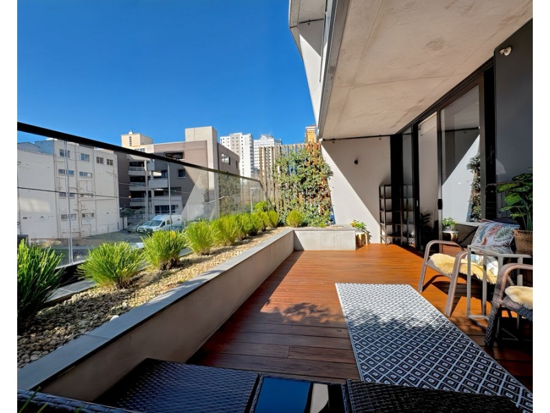 111/77 Queens Road, Melbourne VIC 3000
